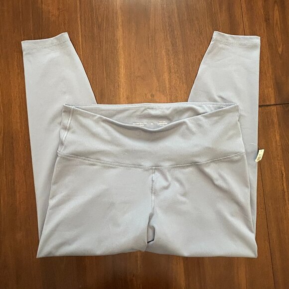 NWT Old Navy Active Women's High Rise Leggings Go-Dry XL Light Blue - Picture 1 of 13